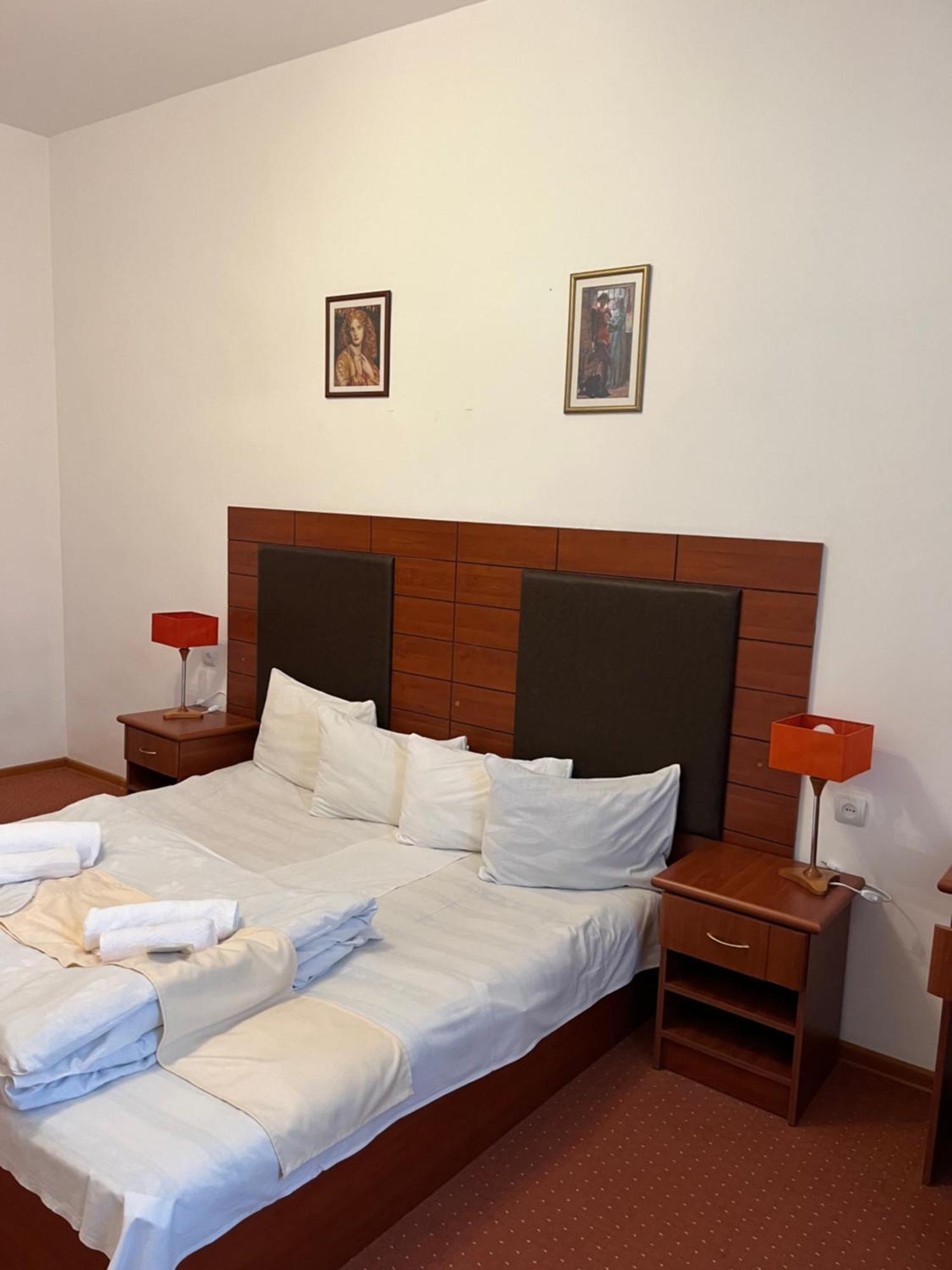Diligence Hotel & Restaurant Dilijan Bagian luar foto